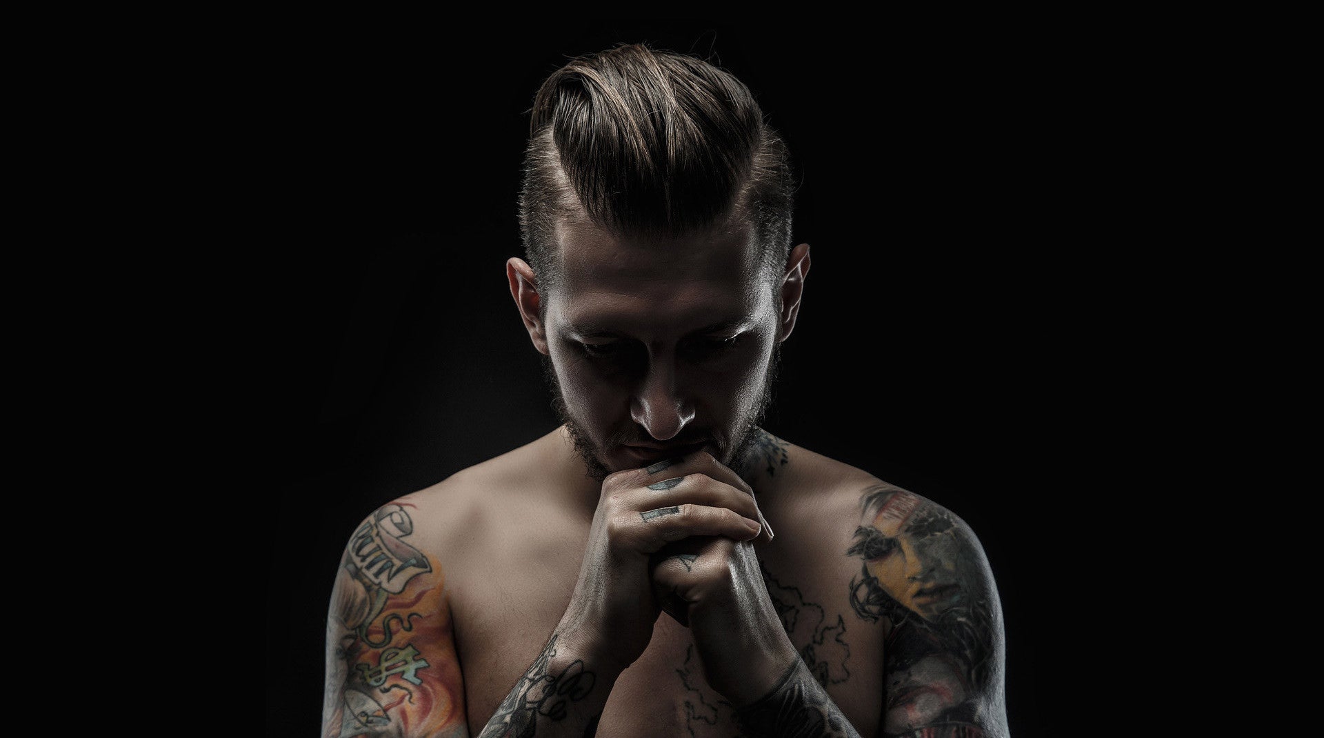 MINIMAL & MODERN LOOK